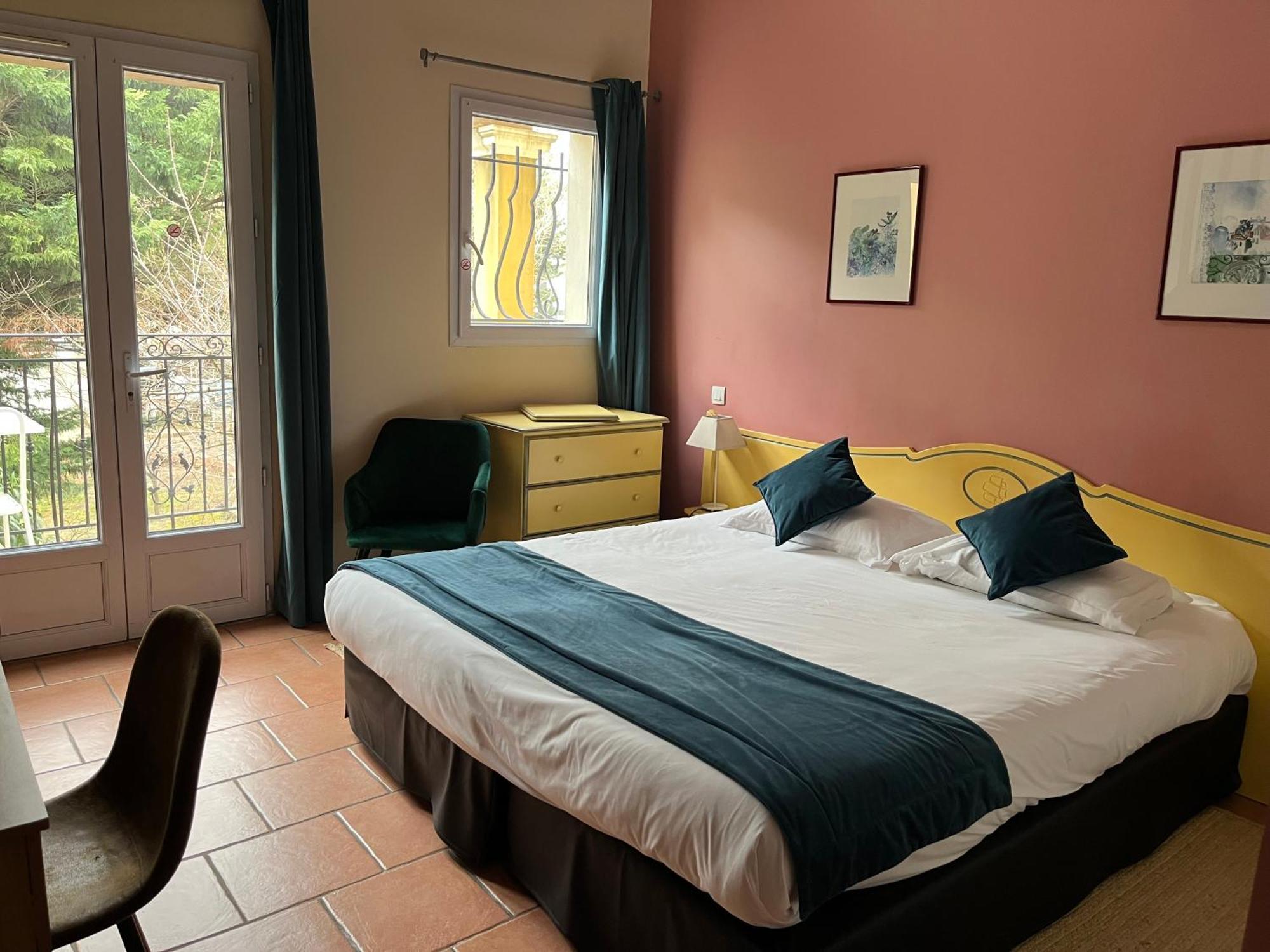Appart'Hotel Festival Sud Aqua - Avignon Tgv Екстериор снимка